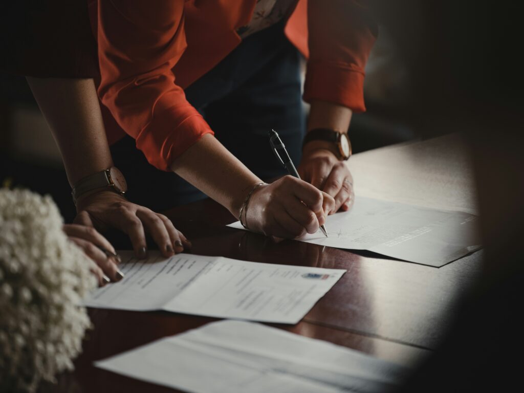 Signing a will, trust, and power of attorney with a Colorado estate planning attorney